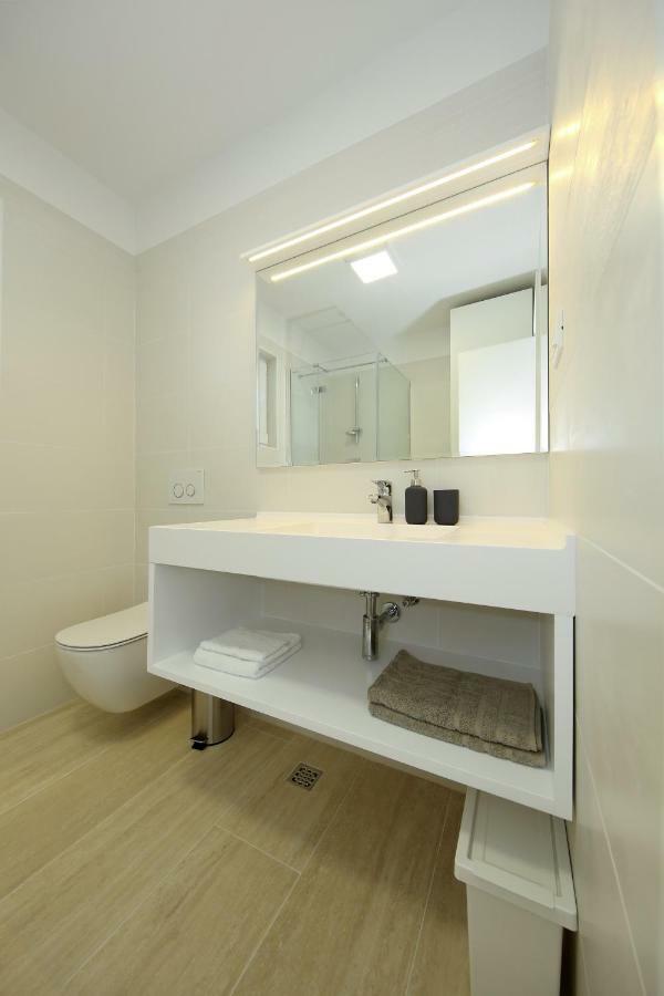 Valadar Apartments Privlaka  Kültér fotó