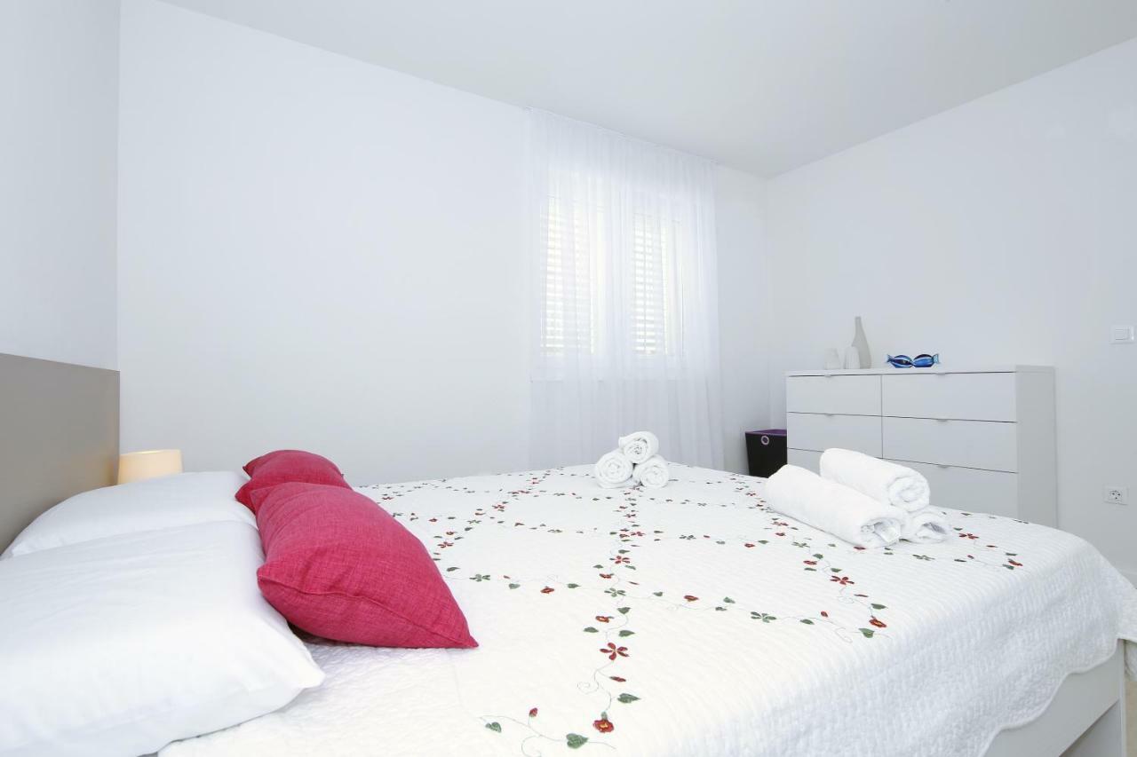 Valadar Apartments Privlaka  Kültér fotó