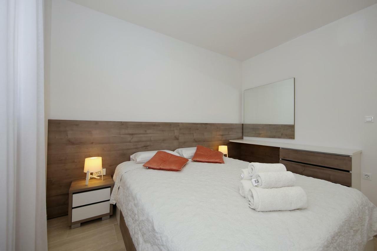 Valadar Apartments Privlaka  Kültér fotó